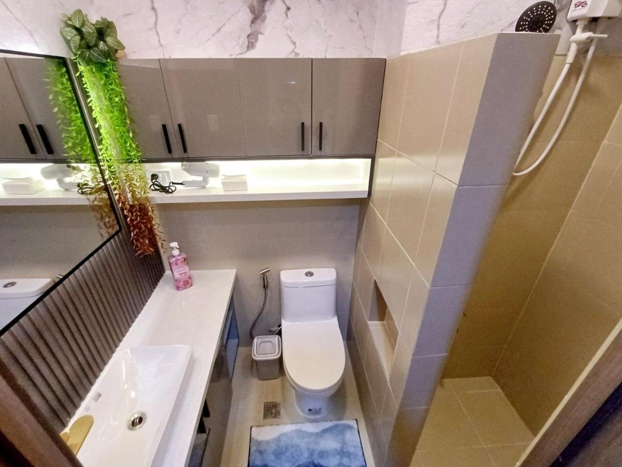 Pasay Daily Rent Near Naia Airport And Mall Of Hotel 3*