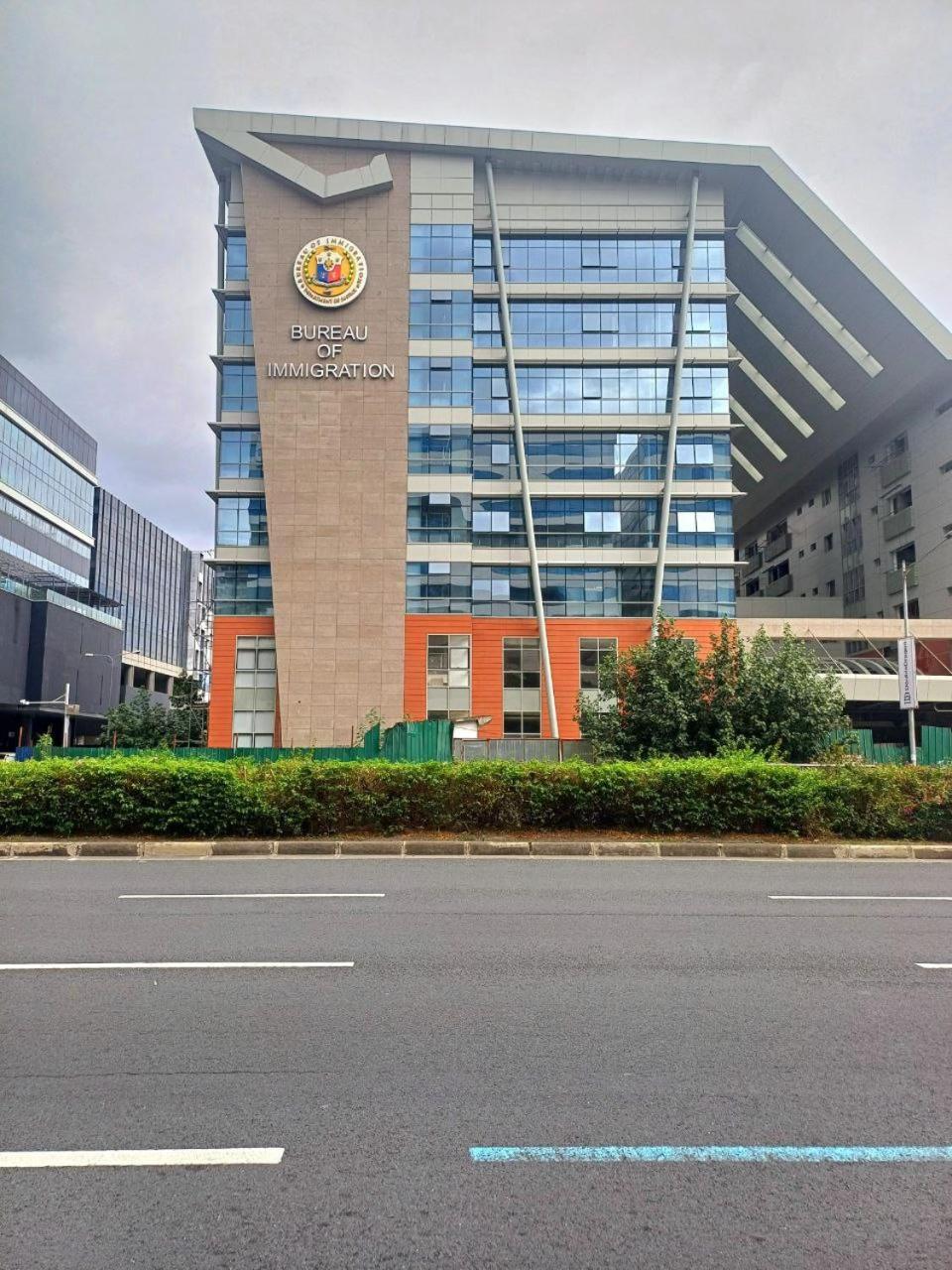 Pasay Daily Rent Near Naia Airport And Mall Of