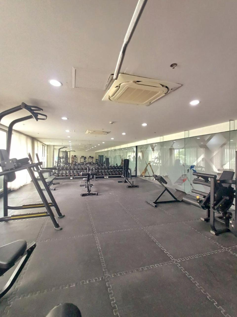 Pasay Daily Rent Near Naia Airport And Mall Of 3*