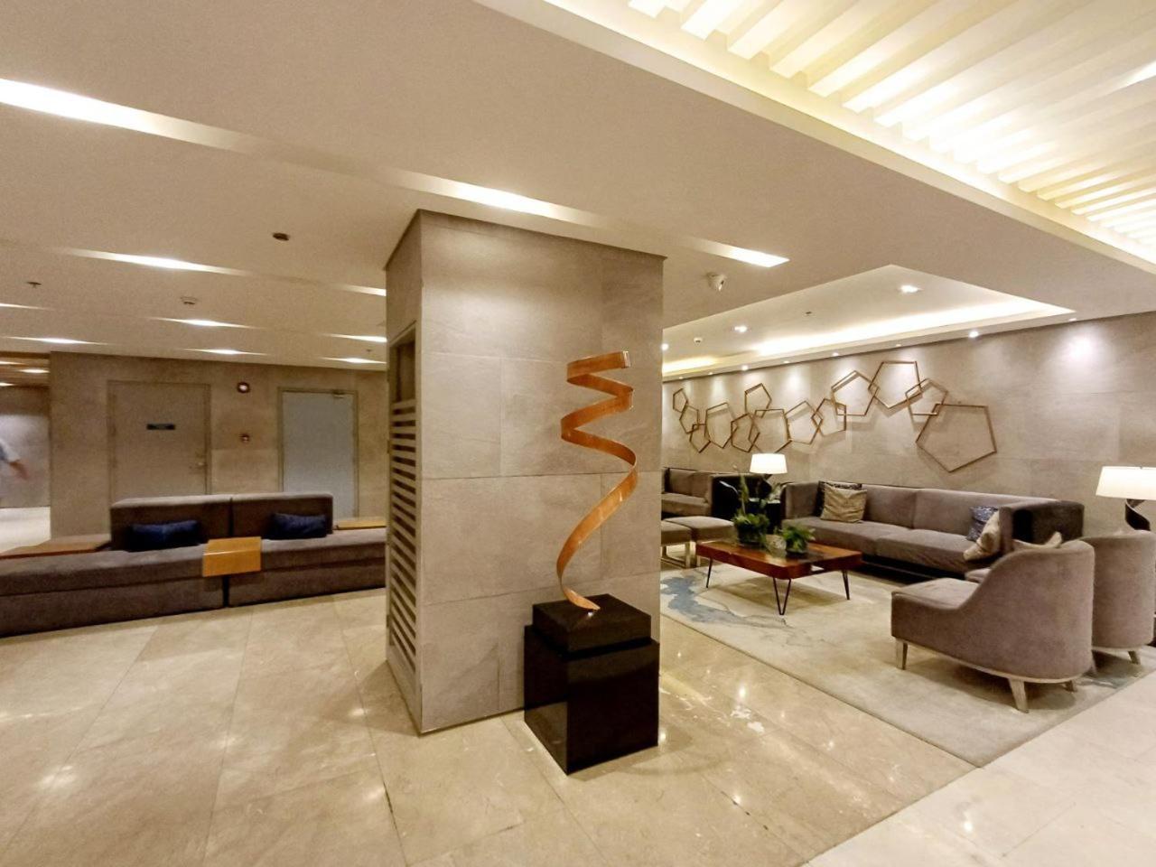 Pasay Daily Rent Near Naia Airport And Mall Of Hotel 3*