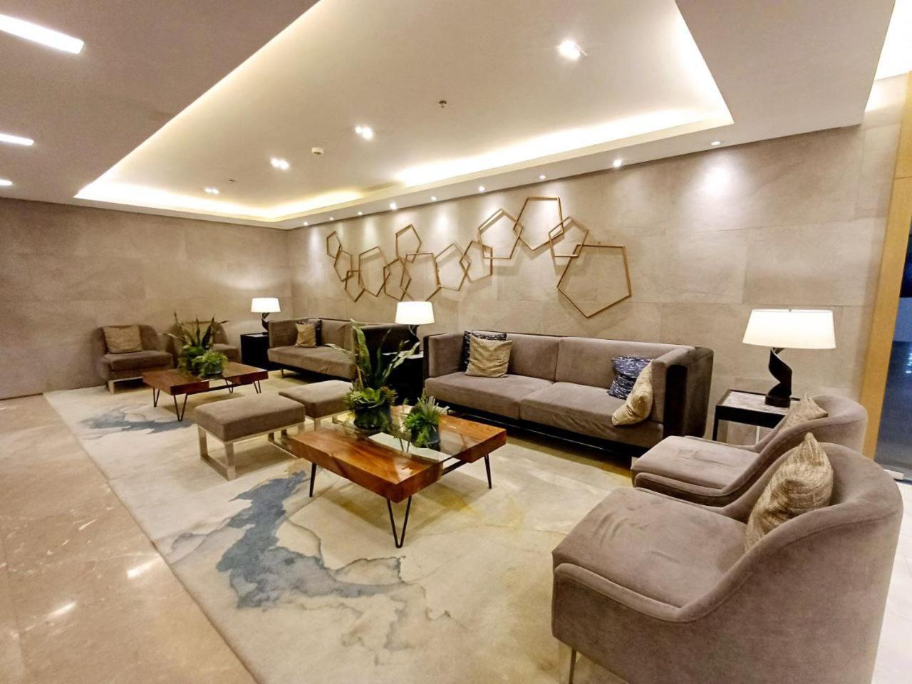 Pasay Daily Rent Near Naia Airport And Mall Of Hotel Manila