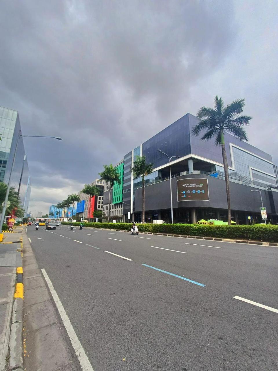 Pasay Daily Rent Near Naia Airport And Mall Of Hotel Manila